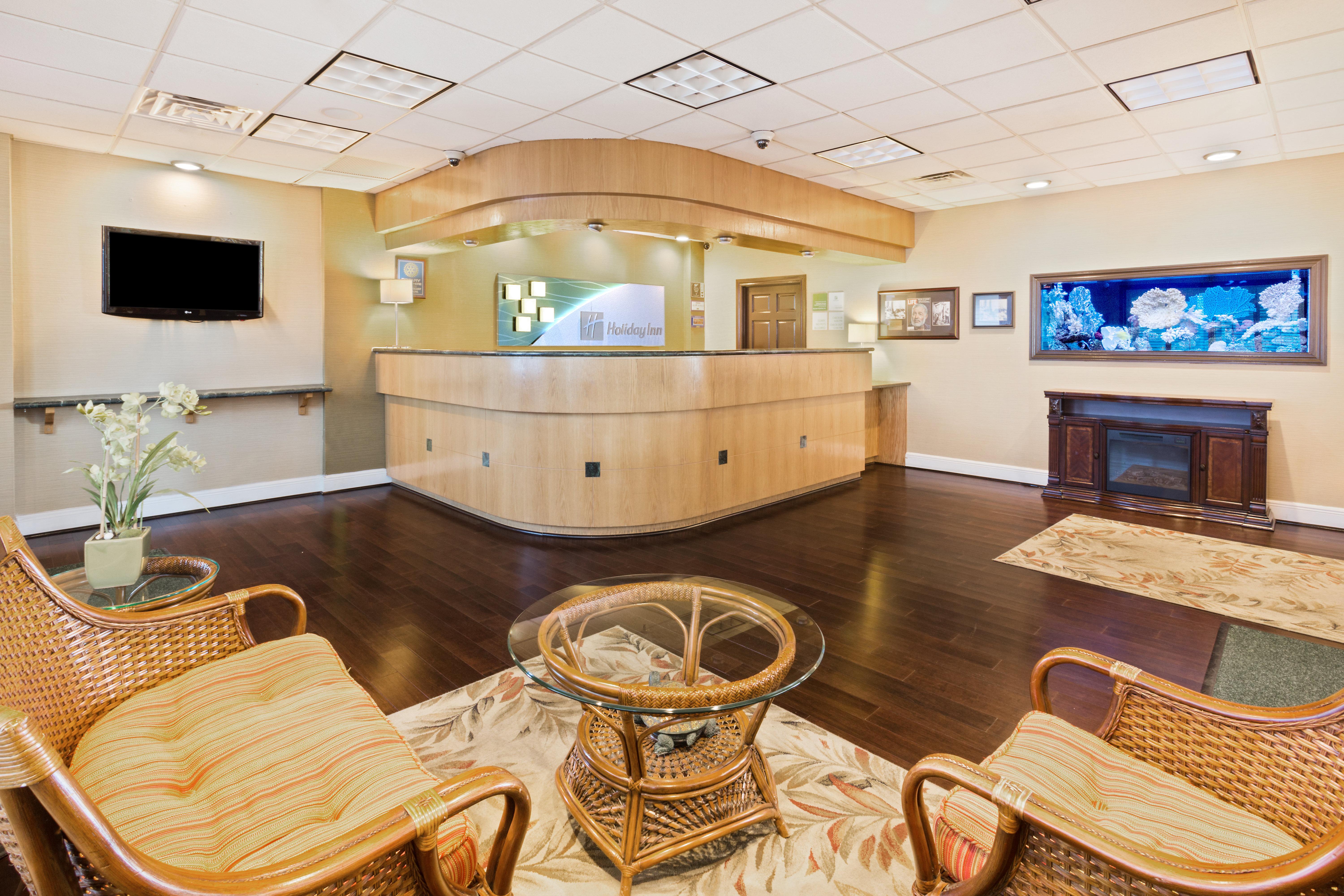 Holiday Inn & Suites Clearwater Beach S-Harbourside Bagian luar foto