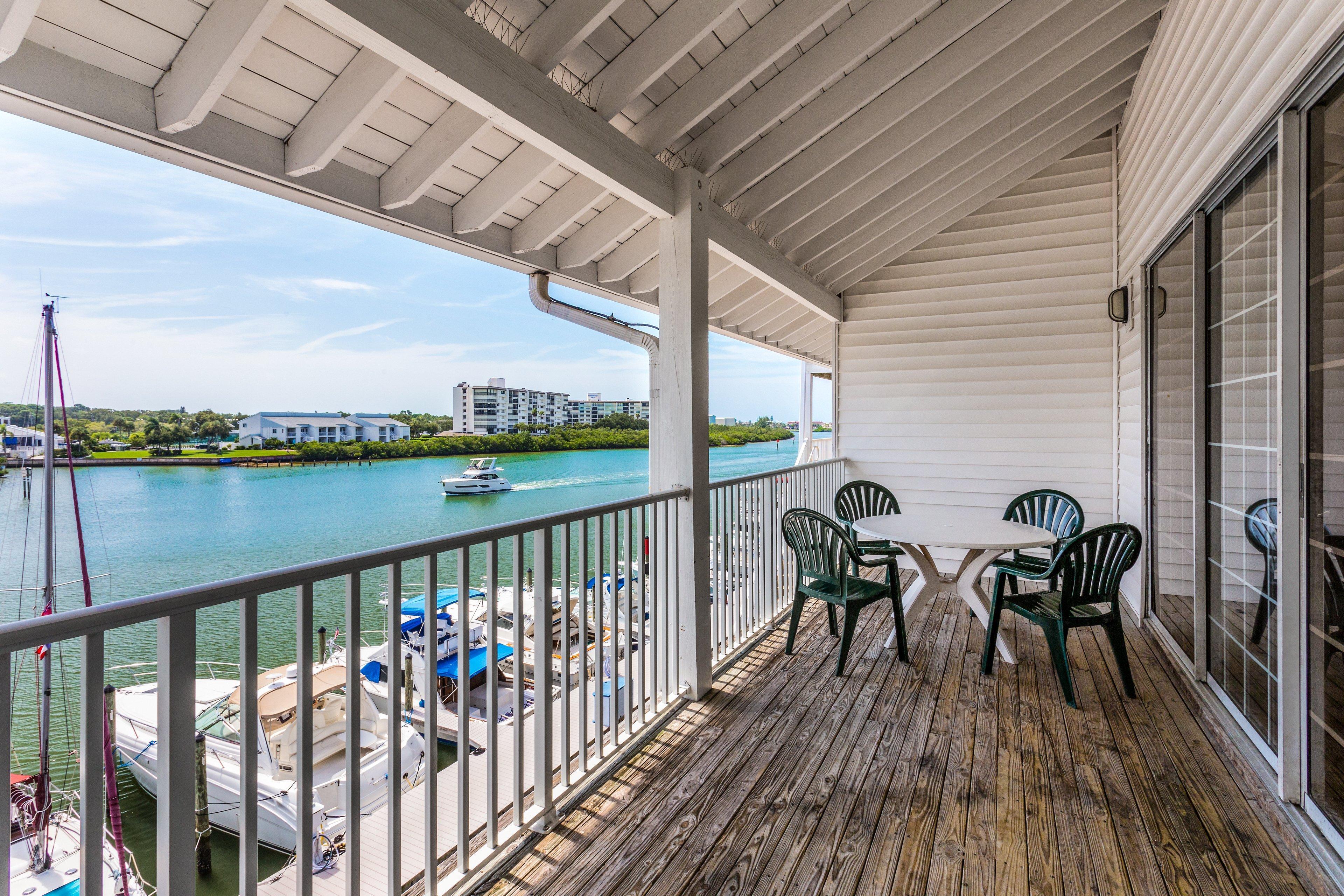 Holiday Inn & Suites Clearwater Beach S-Harbourside Bagian luar foto