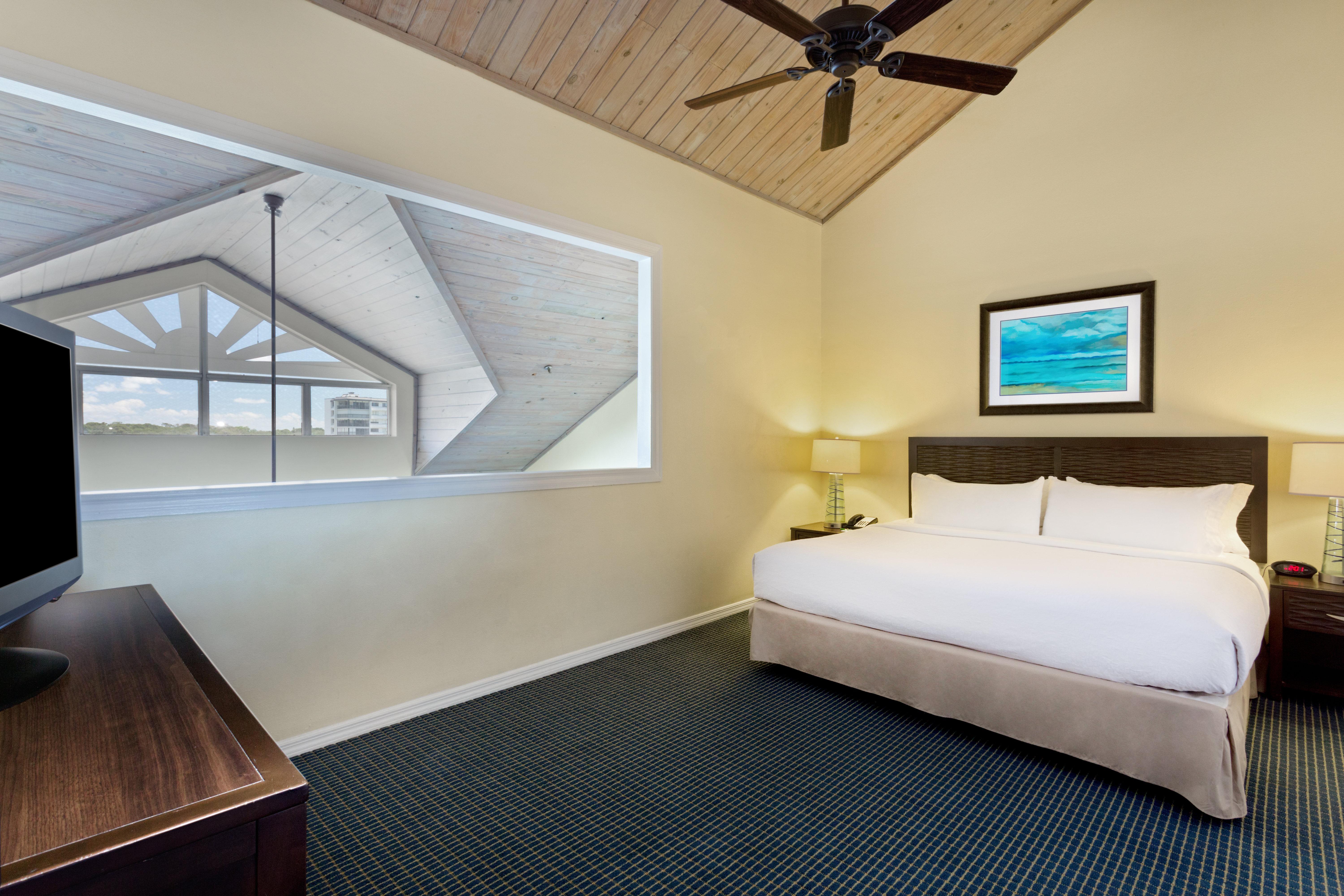 Holiday Inn & Suites Clearwater Beach S-Harbourside Bagian luar foto